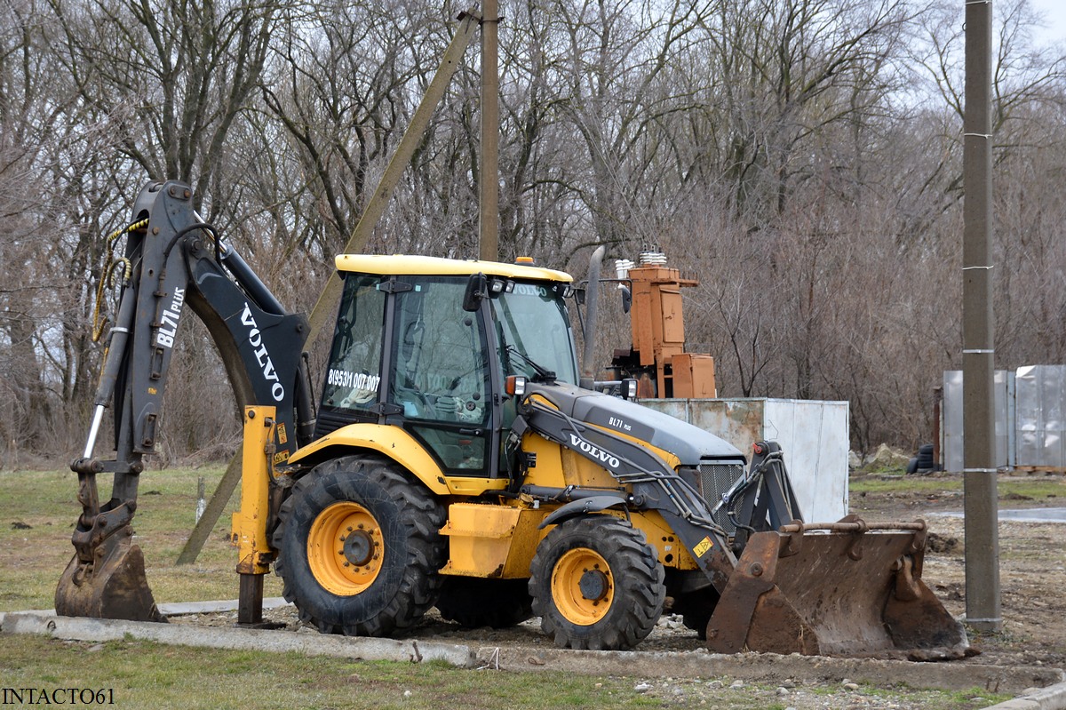 Краснодарский край, № 9832 КО 23 — Volvo BL71B