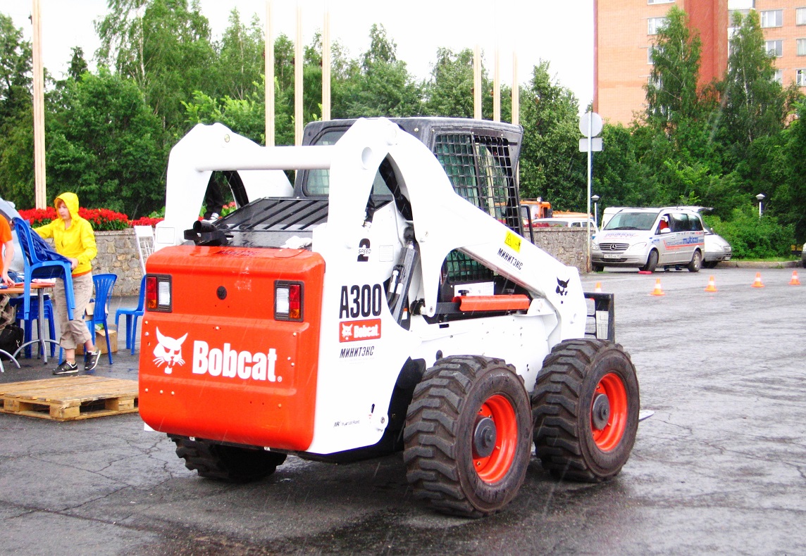 Удмуртия, № (18) Б/Н СТ 0032 — Bobcat A300