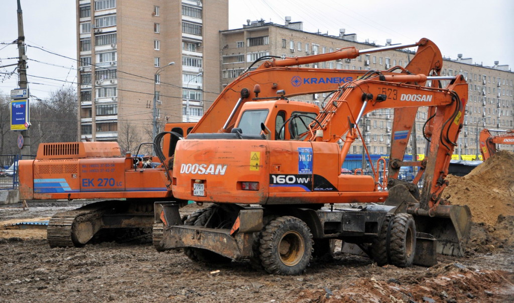 Москва, № 7701 АУ 77 — Doosan DX160W