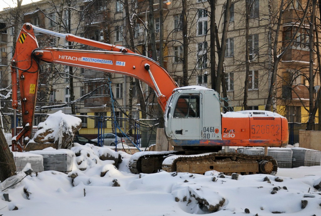 Москва, № 0461 АО 77 — Hitachi EX230 (общая модель)