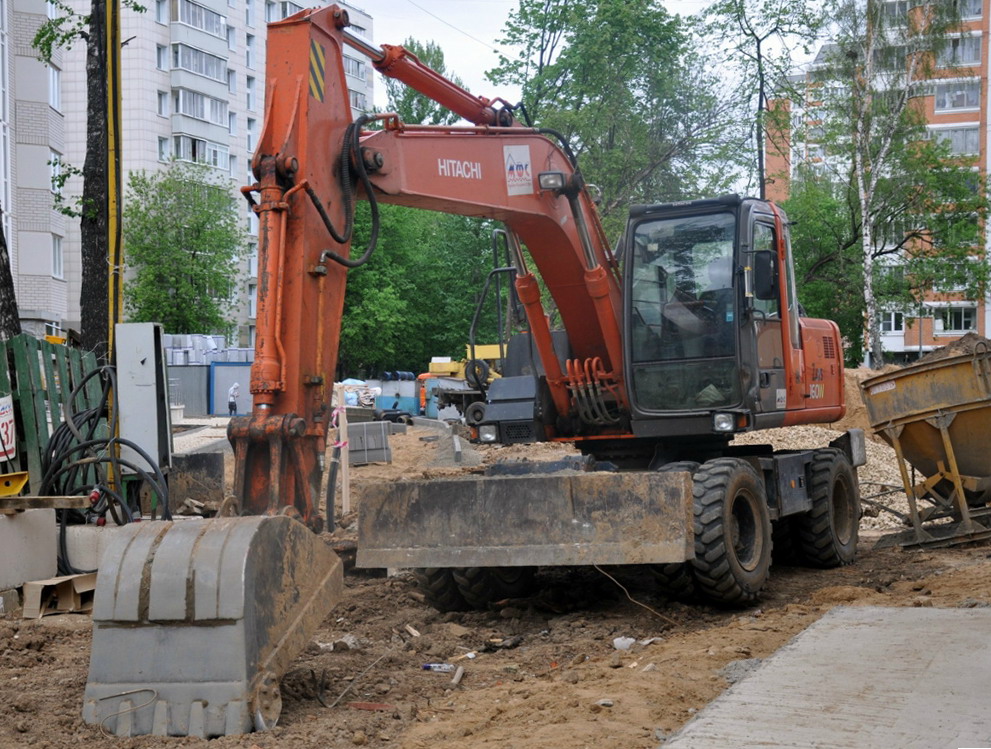 Москва, № (77) Б/Н СТ 0075 — Hitachi ZX160W (общая модель)