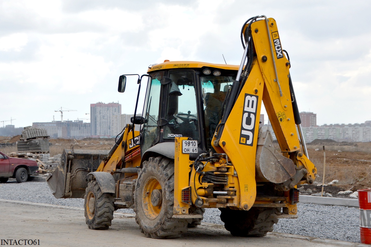 Ростовская область, № 9810 ОН 61 — JCB 3CX