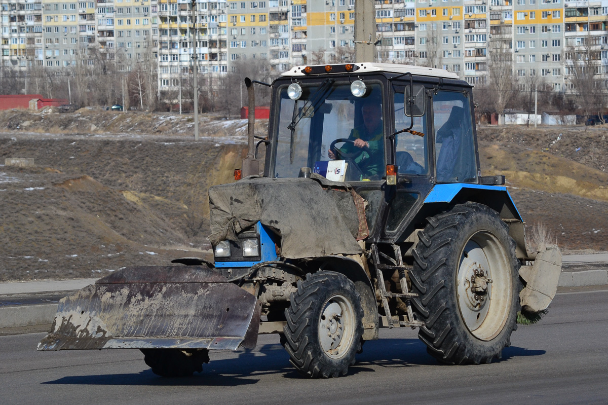 Волгоградская область, № 7654 ММ 16 — Беларус-82.1