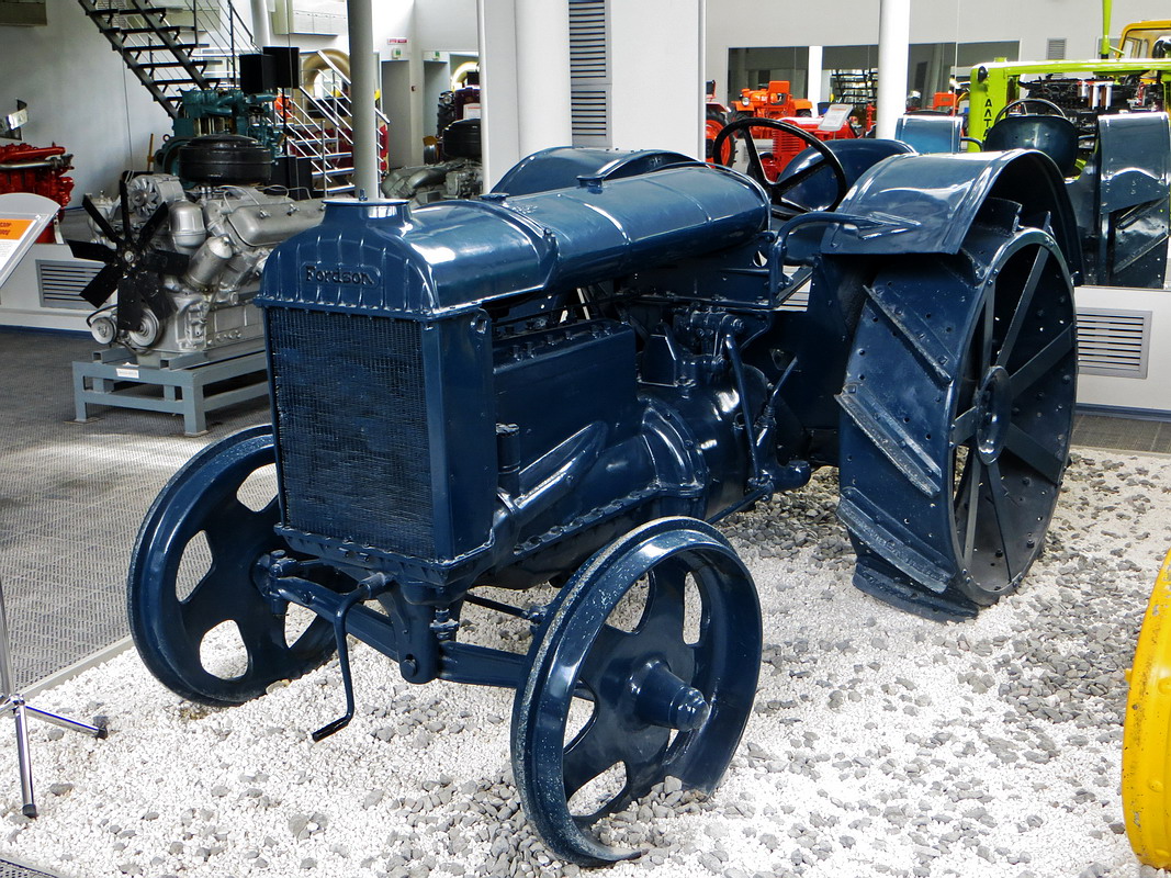 Чувашия, № (21) Б/Н СТ 0004 — Fordson