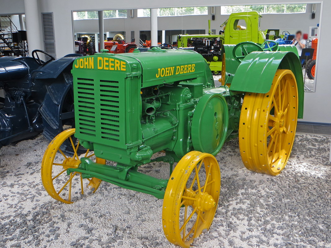 Чувашия, № (21) Б/Н СТ 0006 — John Deere D