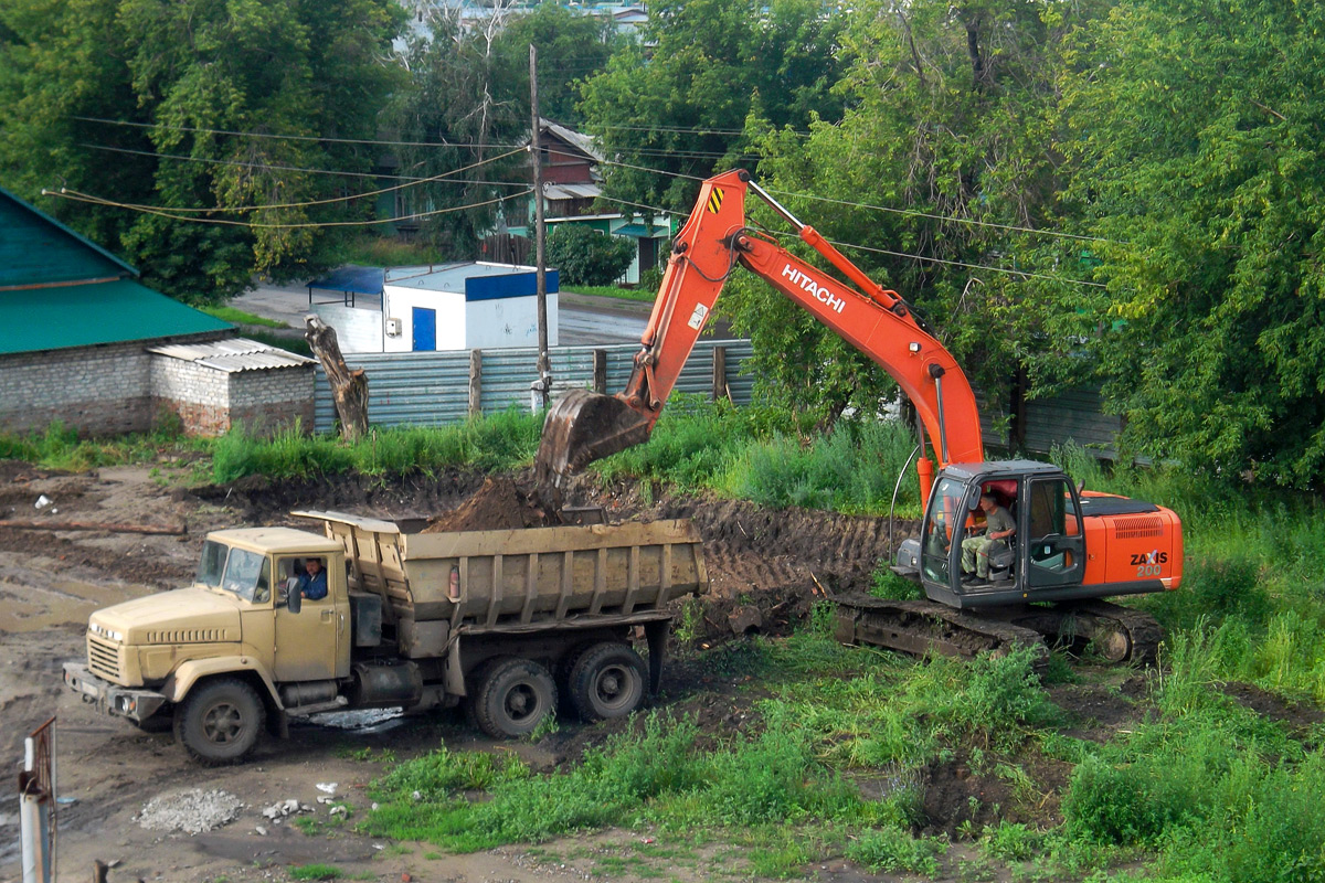 Алтайский край, № 2099 МА 22 — Hitachi ZX200 (общая модель)