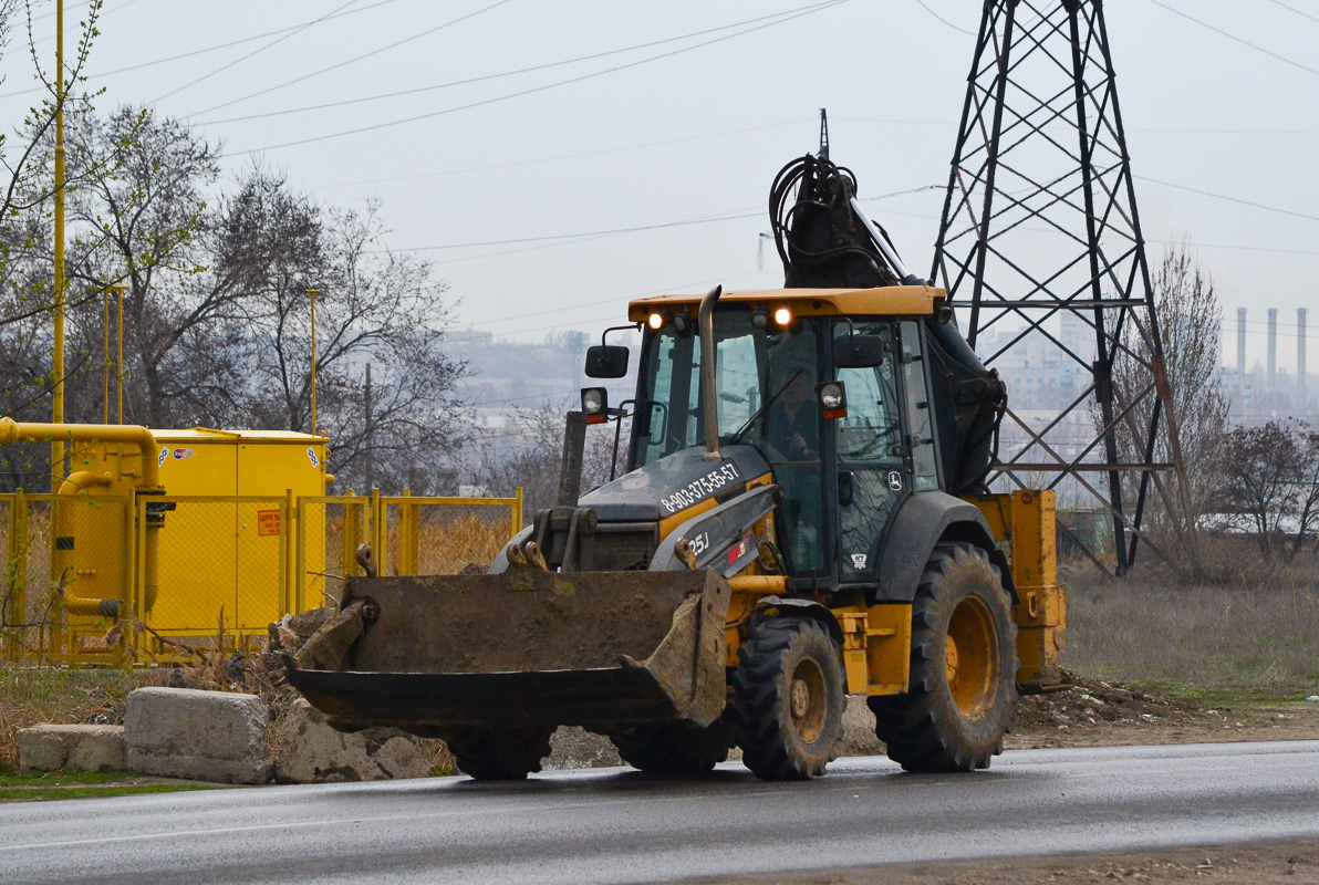 Волгоградская область, № 7848 ВК 34 — John Deere 325J