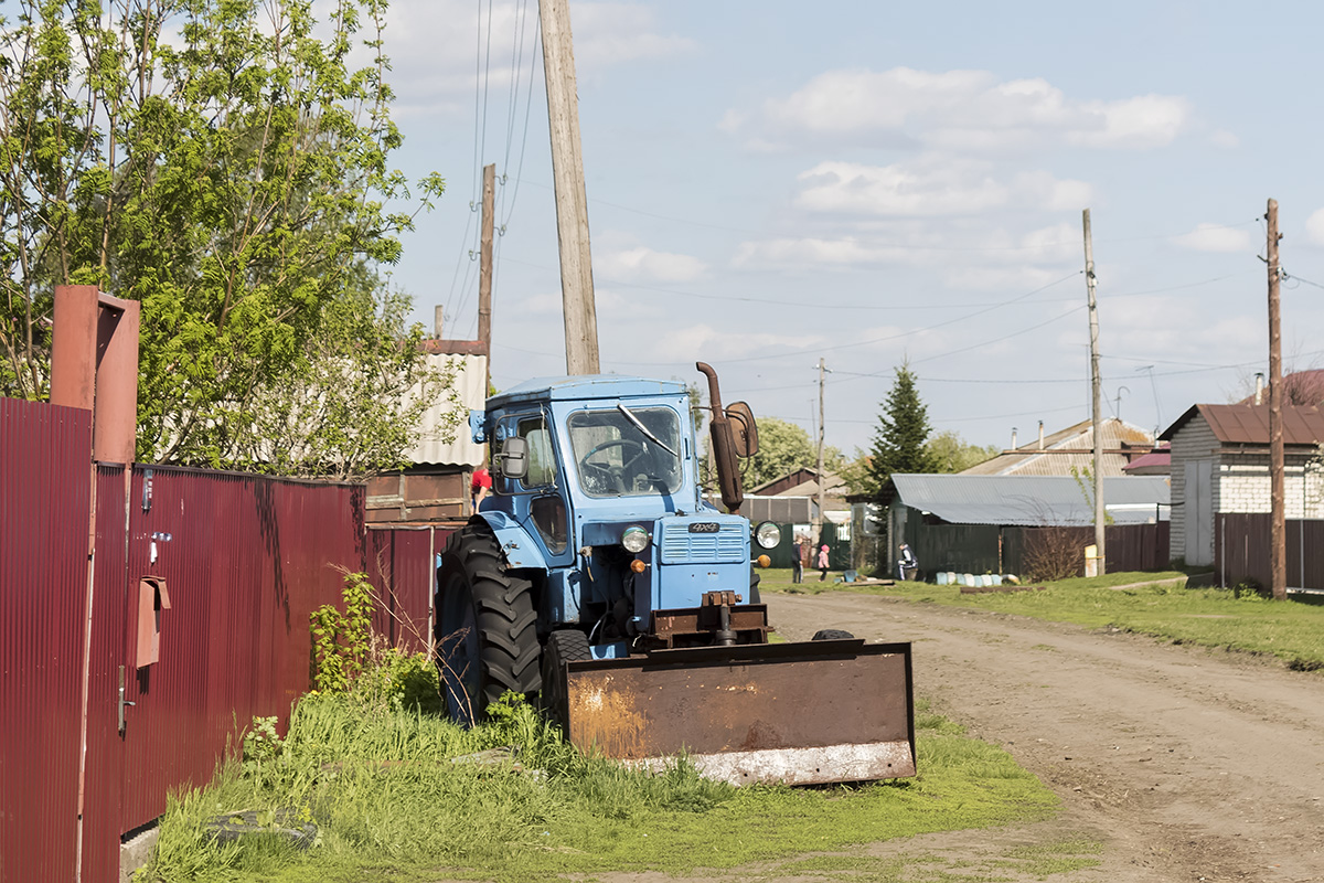 Алтайский край, № (22) Б/Н СТ 0211 — Т-40М