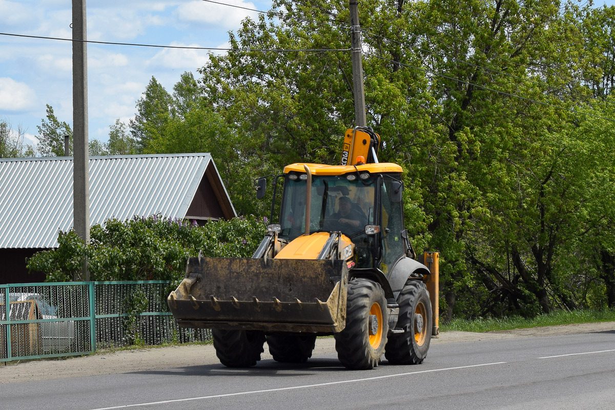 Алтайский край, № 3246 НТ 54 — JCB 3CX