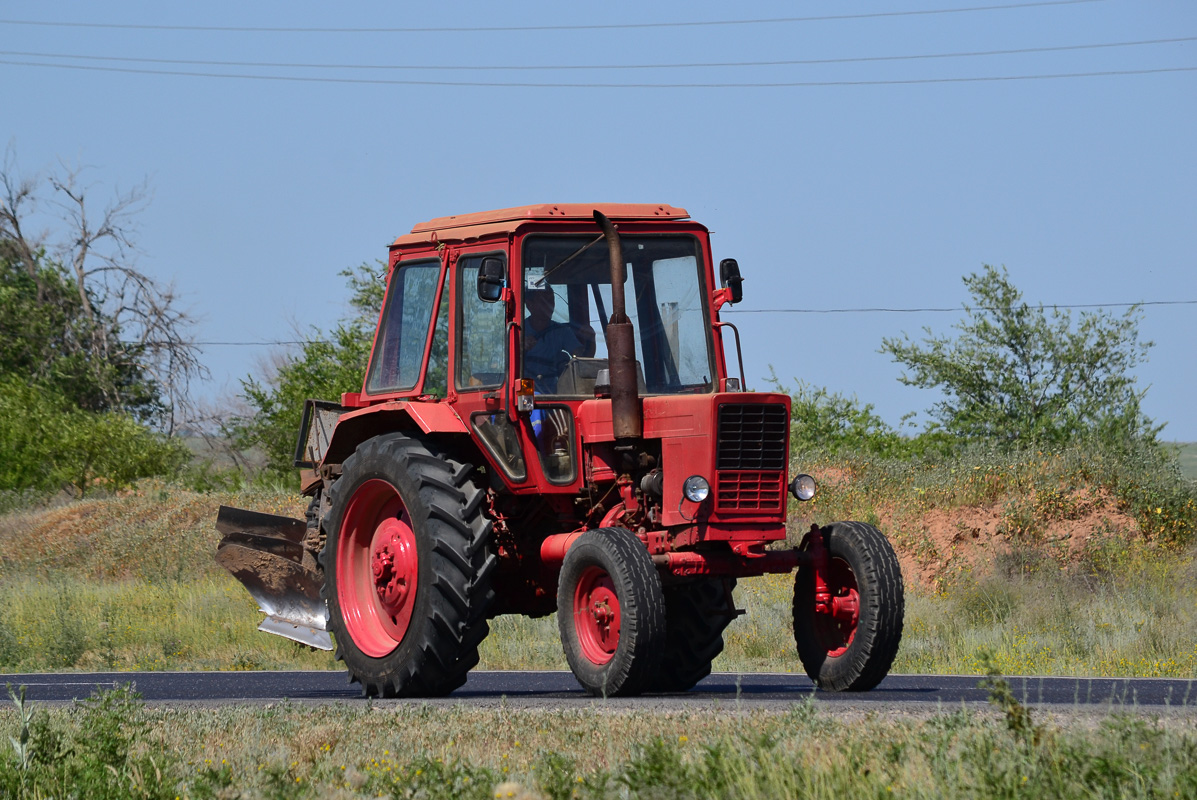 Волгоградская область, № 5906 ** 34 — МТЗ-80