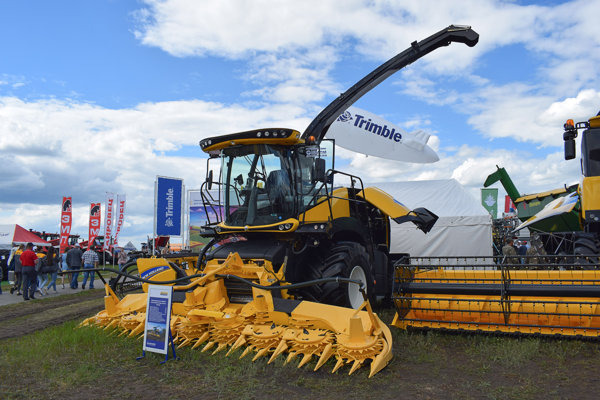 Алтайский край, № (22) Б/Н СТ 0252 — New Holland FR500; Алтайский край — Выставка "День Сибирского Поля 2019"