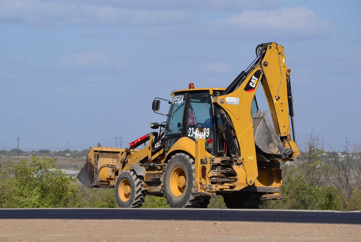 Волгоградская область, № 1433 СН 34 — Caterpillar 432