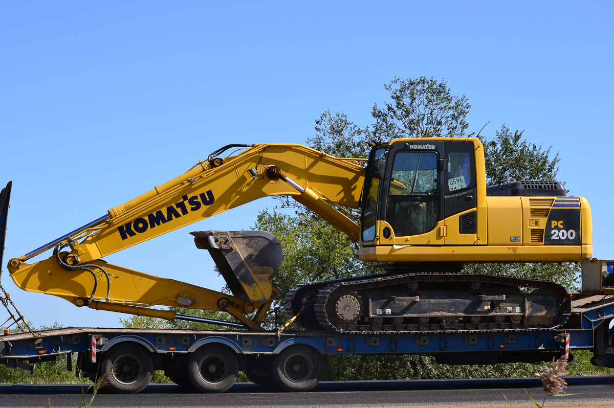 Краснодарский край, № 0596 ХК 23 — Komatsu PC200