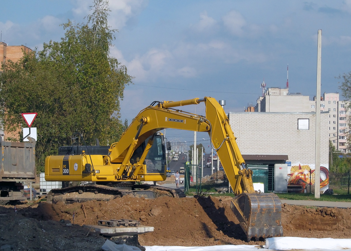 Москва, № 6914 НТ 77 — Komatsu PC300