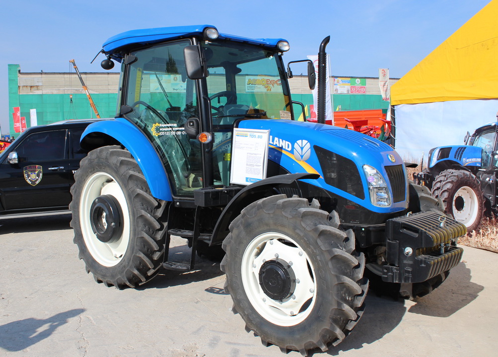 Кировоградская область, № (UA12) Б/Н СТ 0006 — New Holland TD5.80