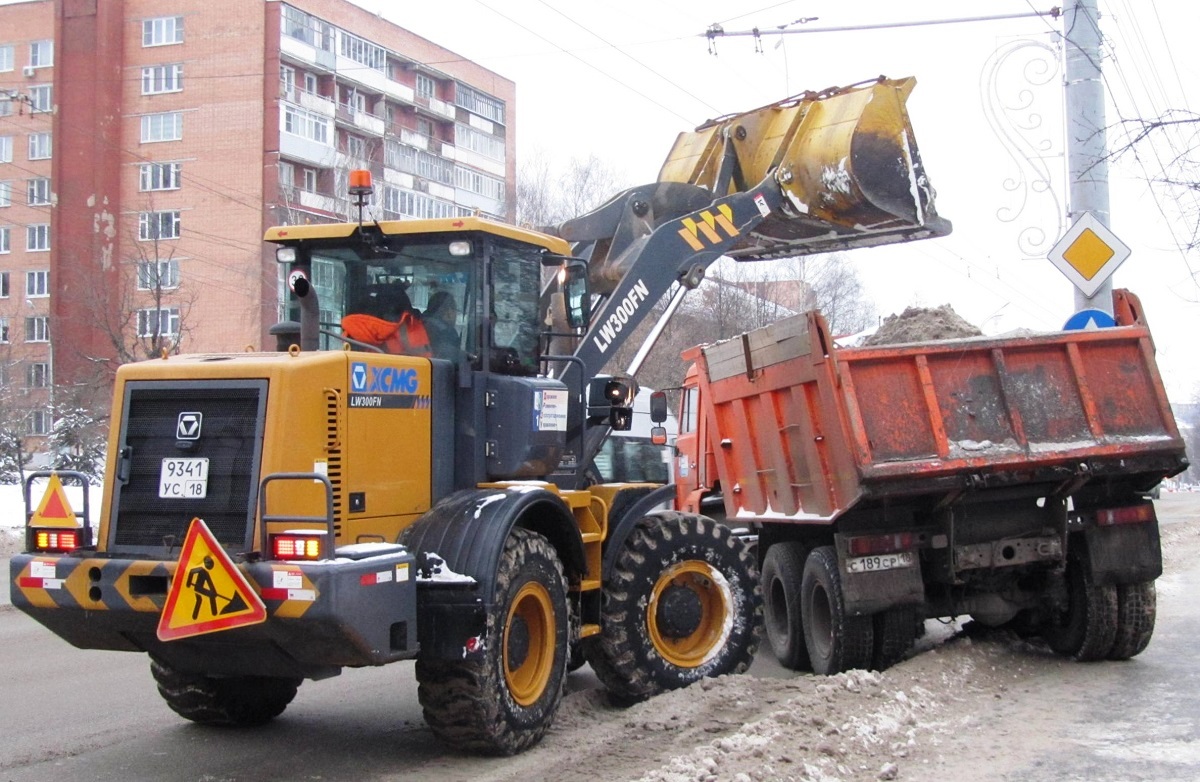 Удмуртия, № 9341 УС 18 — XCMG LW300 (общая модель)