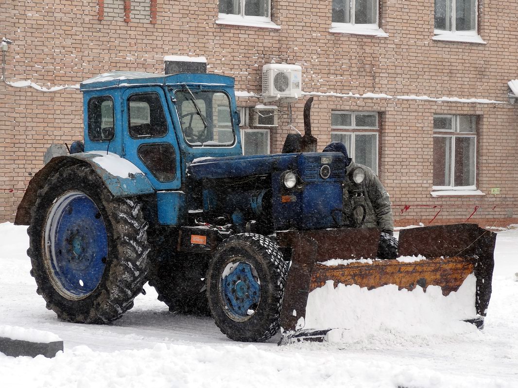 Приморский край, № 6943 ПА — Т-40АМ; Приморский край — Спецтехника с советскими номерами