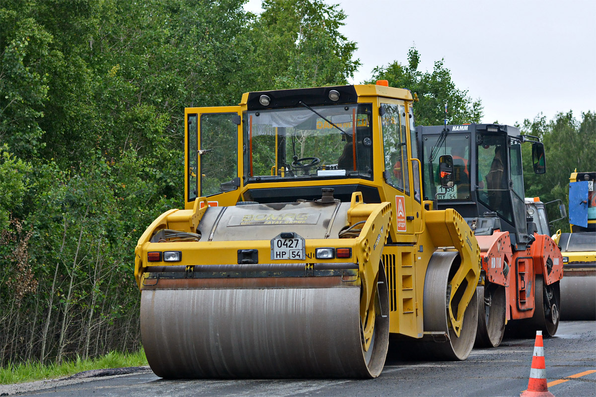 Новосибирская область, № 0427 НР 54 — Bomag BW 203 AD