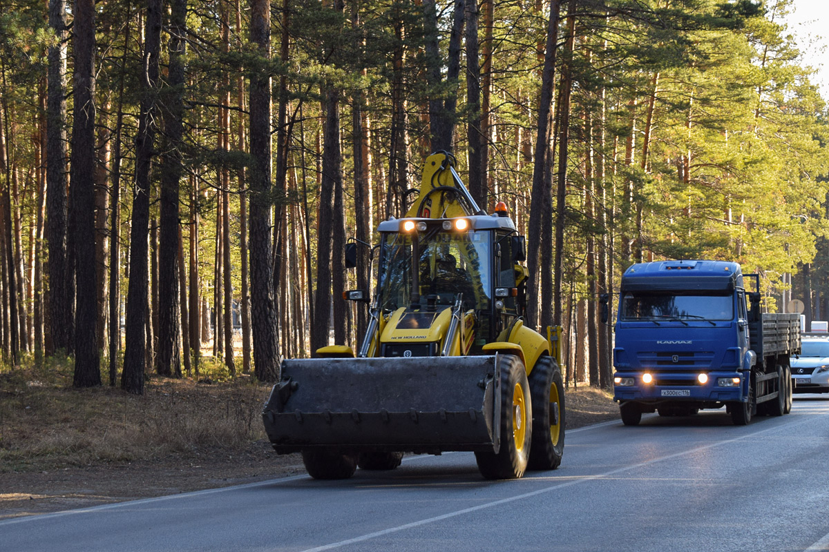 Алтайский край, № 1436 АУ 22 — New Holland B115B