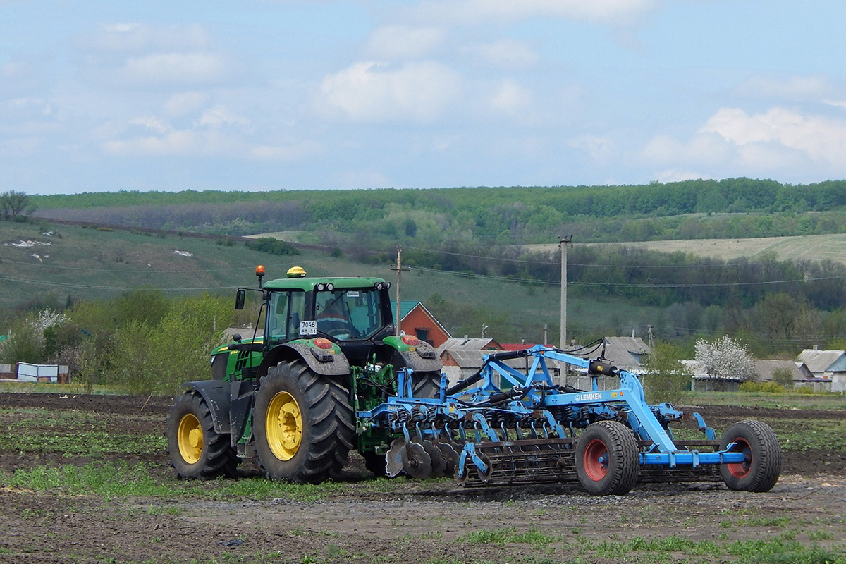 Белгородская область, № 7046 ЕТ 31 — John Deere (общая модель); Прицепы сельскохозяйственные — Бороны дисковые (общая)