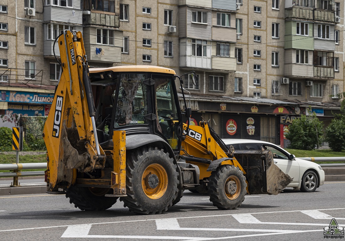 Алматинская область, № AND 086 B — JCB 3CX