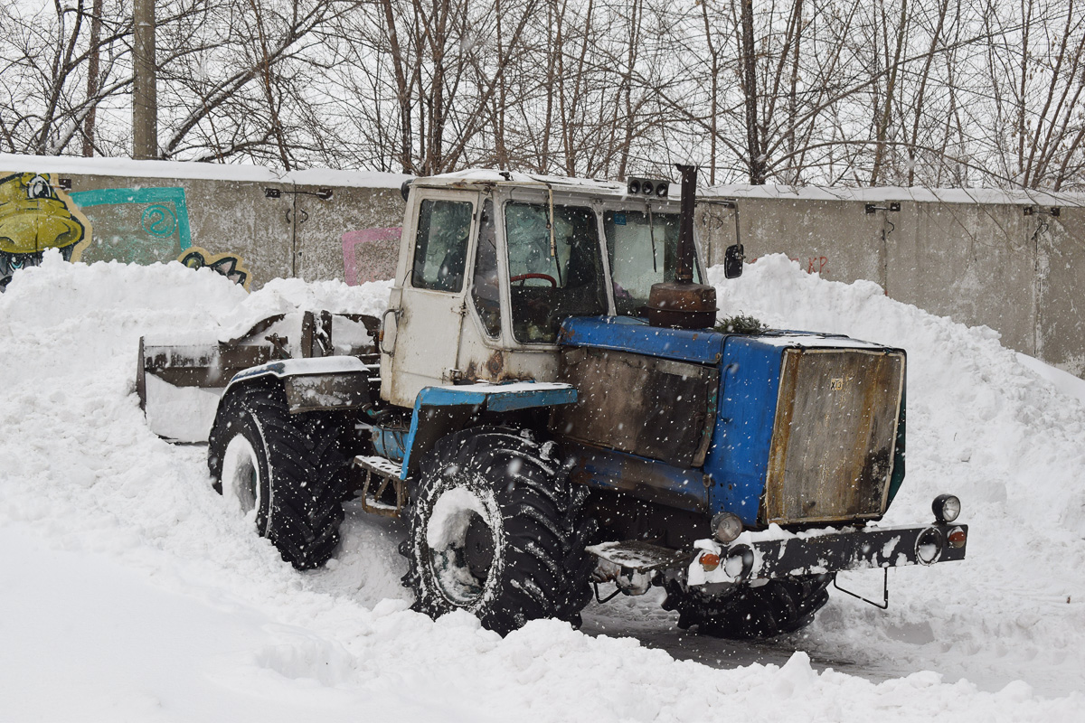 Алтайский край, № 9724 АК 22 — Т-150К