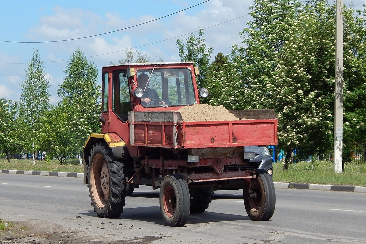 Белгородская область, № 3264 ЕЕ 31 — Т-16М (МГ)