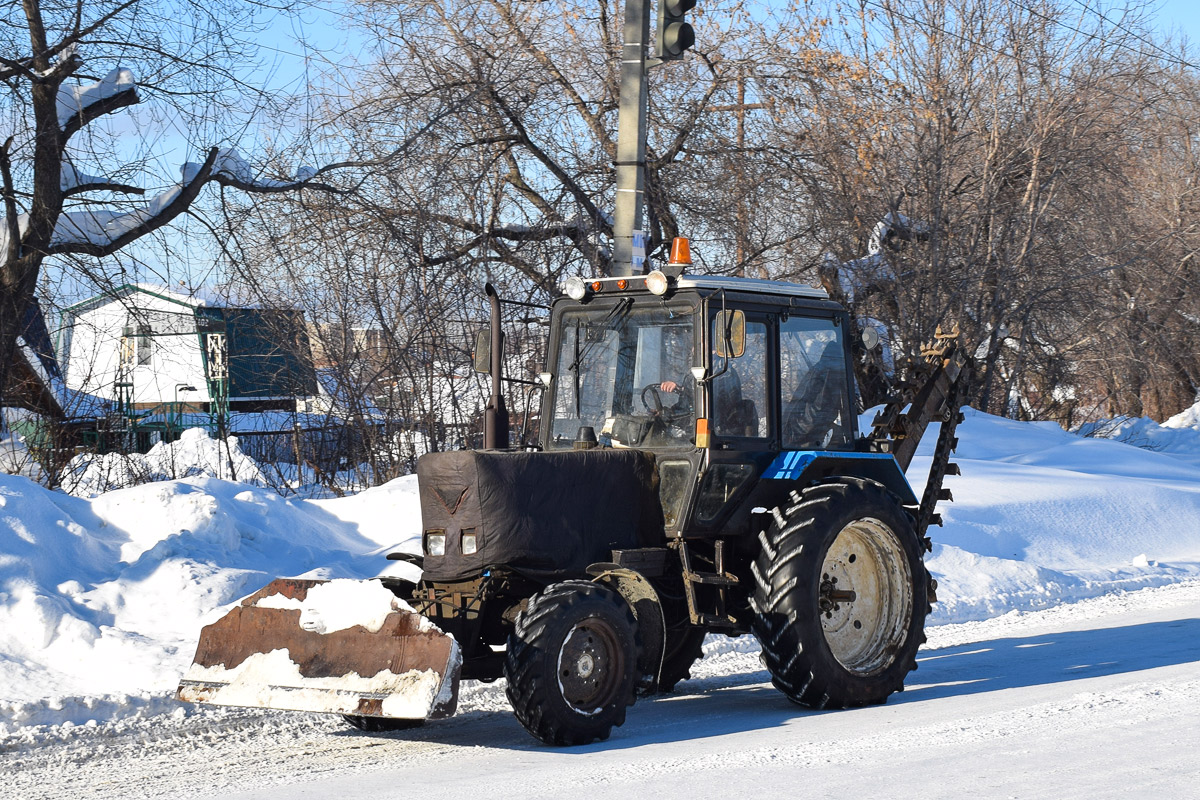 Алтайский край, № 2082 ЕК 22 — Беларус-82.1