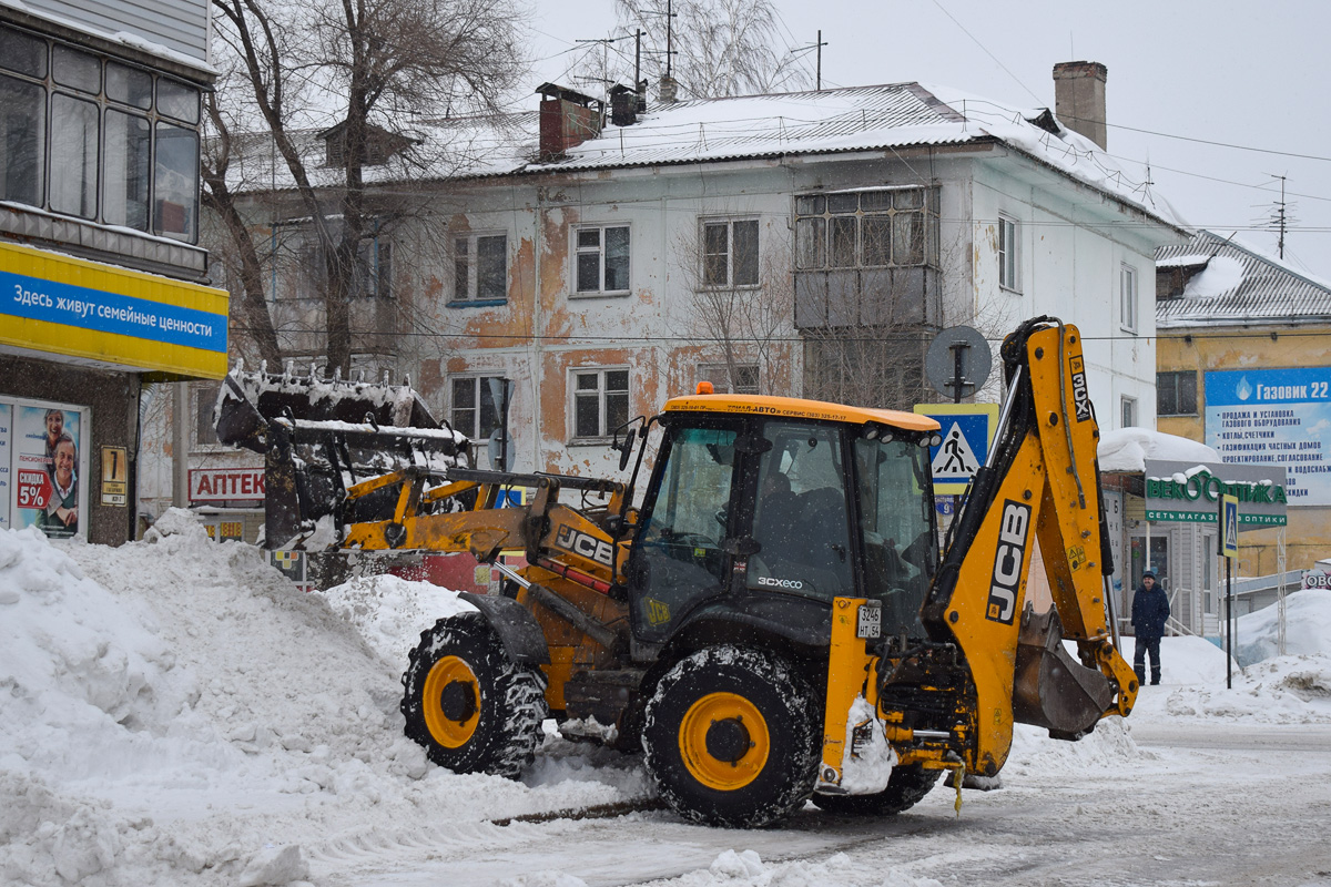 Алтайский край, № 3246 НТ 54 — JCB 3CX