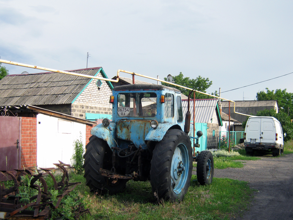 Луганская область, № 06754 ЯА — МТЗ-50