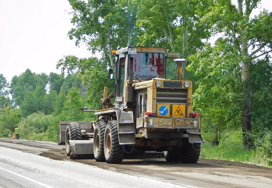 Алтайский край, № 4815 ЕЕ 22 — ДЗ-98В (общая модель)