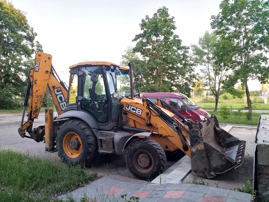 Тверская область, № 7940 НС 77 — JCB 3CX