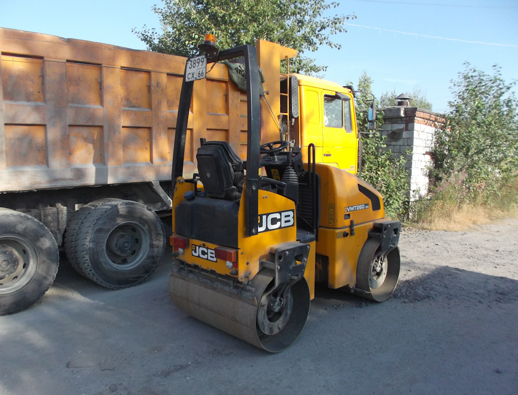 Свердловская область, № 3899 СХ 66 — JCB VMT260 (общая модель)