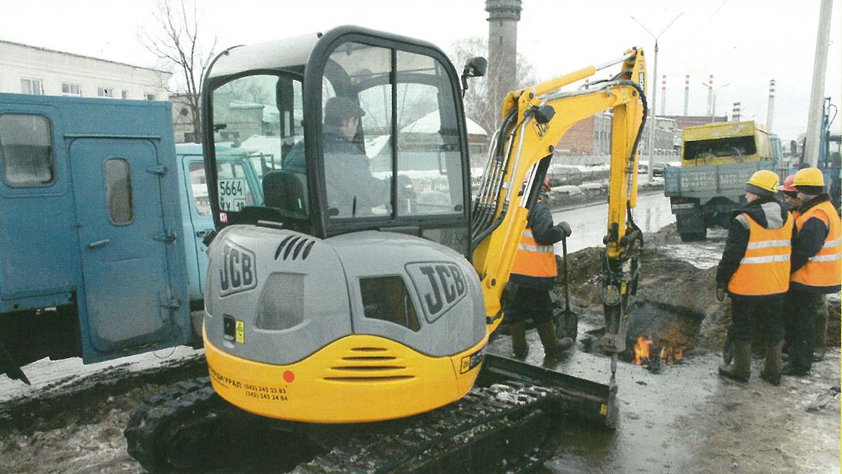 Удмуртия, № 5664 УУ 18 — JCB 8030 ZTS