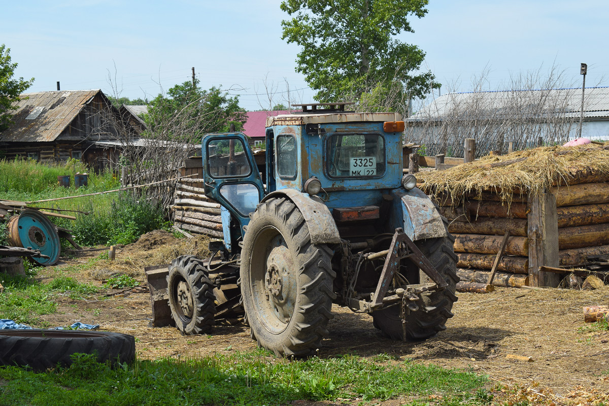 Алтайский край, № 3325 МК 22 — Т-40АМ