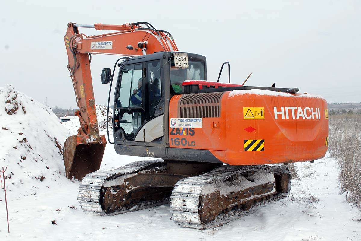 Удмуртия, № 4581 УС 18 — Hitachi (общая модель)