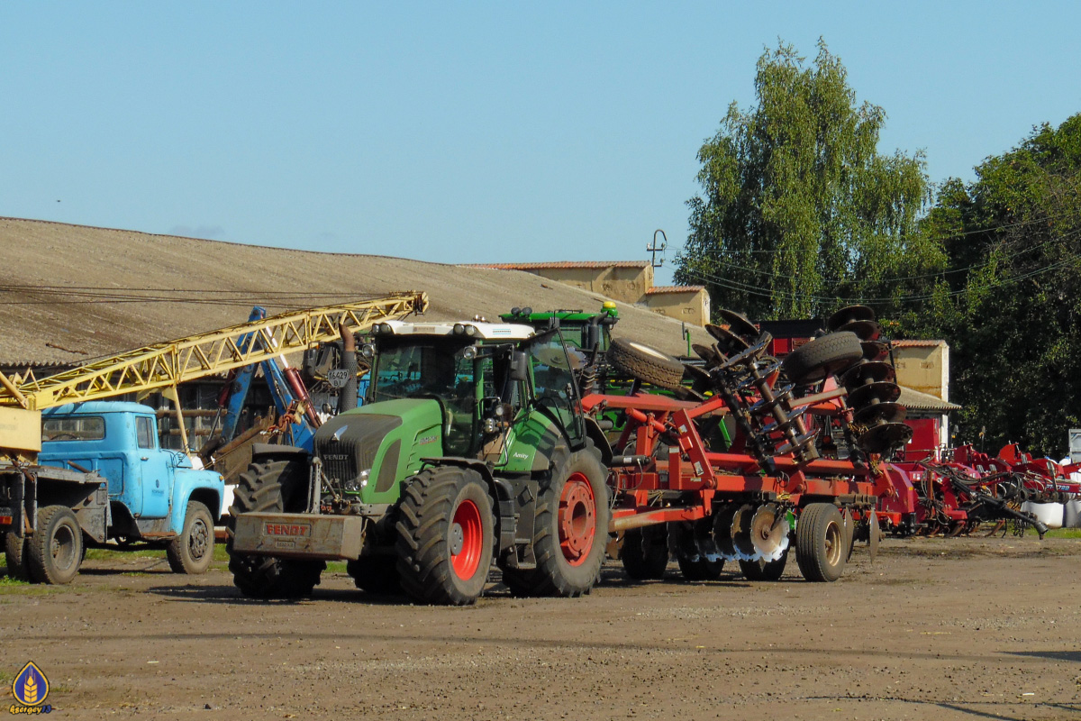 Полтавская область, № 1220 — Fendt 936 Vario; Прицепы сельскохозяйственные — Бороны дисковые (общая)