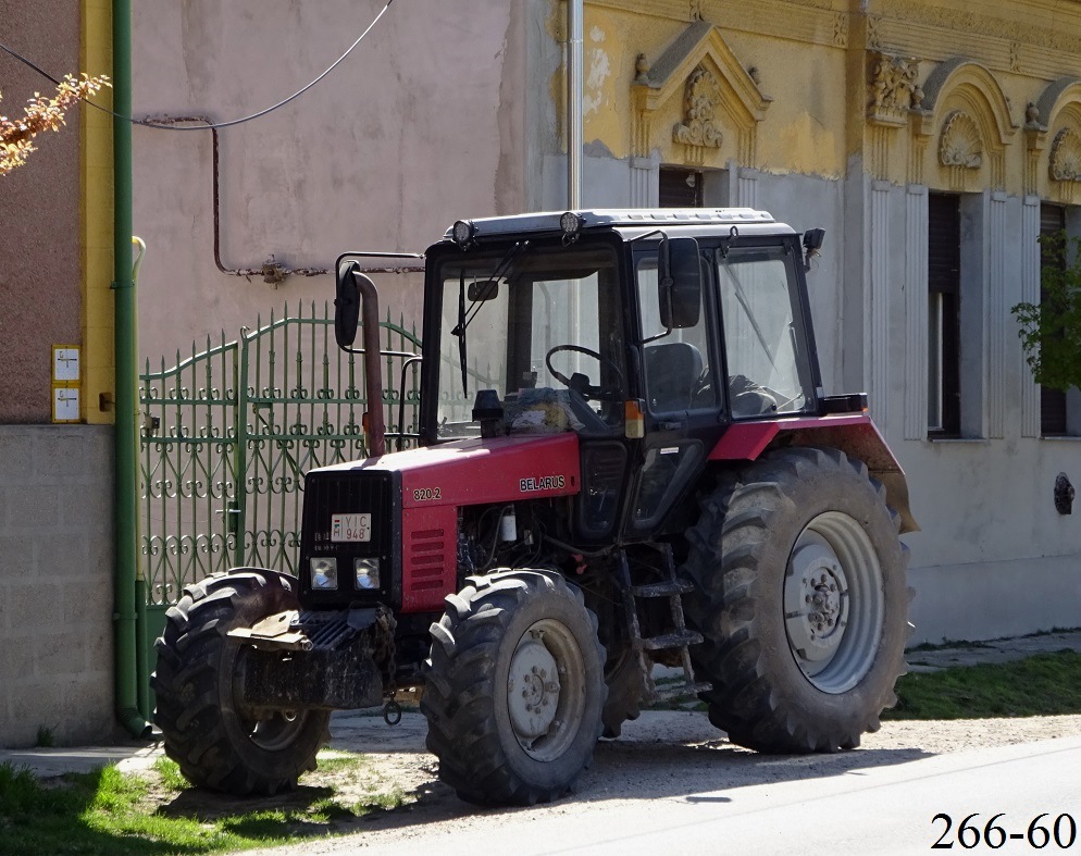 Венгрия, № YIC-948 — Беларус-820.2