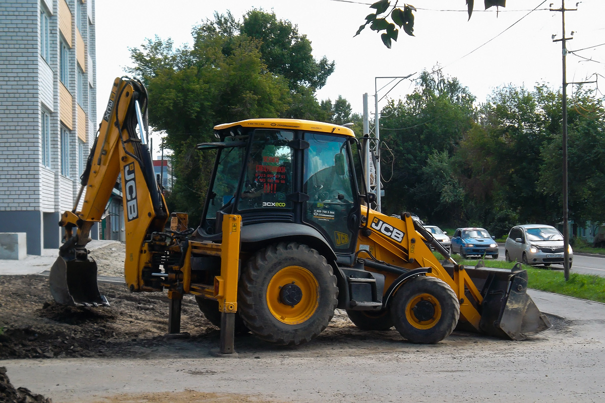 Алтайский край, № 8030 МС 22 — JCB 3CX