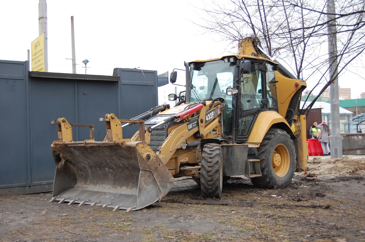 Киев, № (UA11) Б/Н СТ 0055 — Caterpillar 432