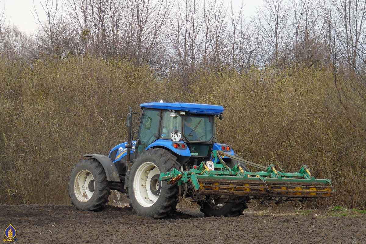 Полтавская область, № 23768 ВІ — New Holland TD5.110