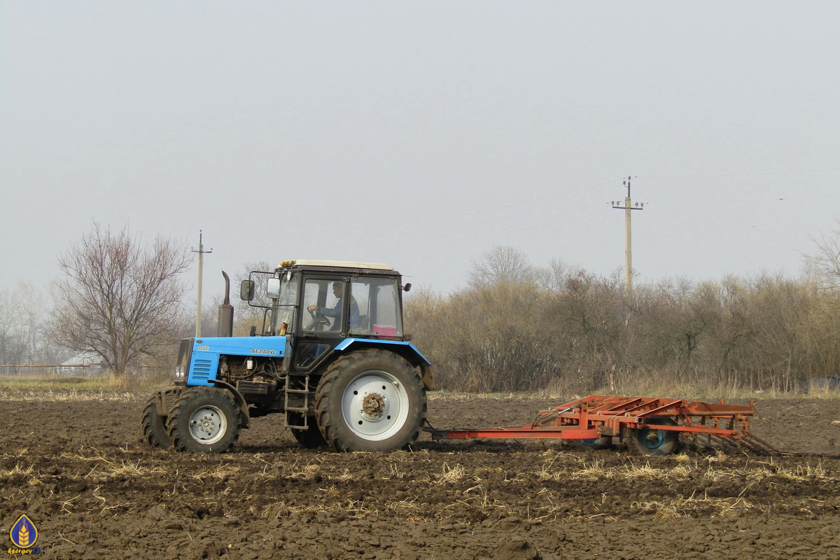 Полтавская область, № 08357 ВІ — Беларус-892; Прицепы сельскохозяйственные — Культиваторы (общая)