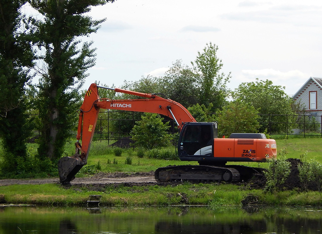 Белгородская область, № 8348 ЕС 31 — Hitachi ZX240 (общая модель)