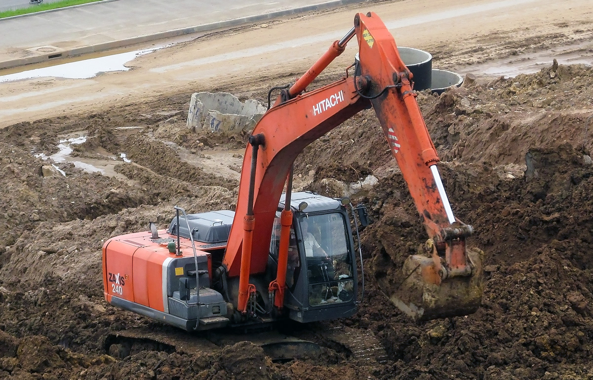 Калужская область, № 9035 КА 40 — Hitachi ZX240 (общая модель)