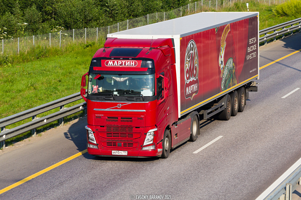 Московская область, № В 693 УС 750 — Volvo ('2012) FH.460