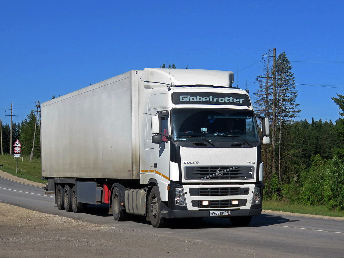 Свердловская область, № Н 967 ЕР 196 — Volvo ('2002) FH12.460