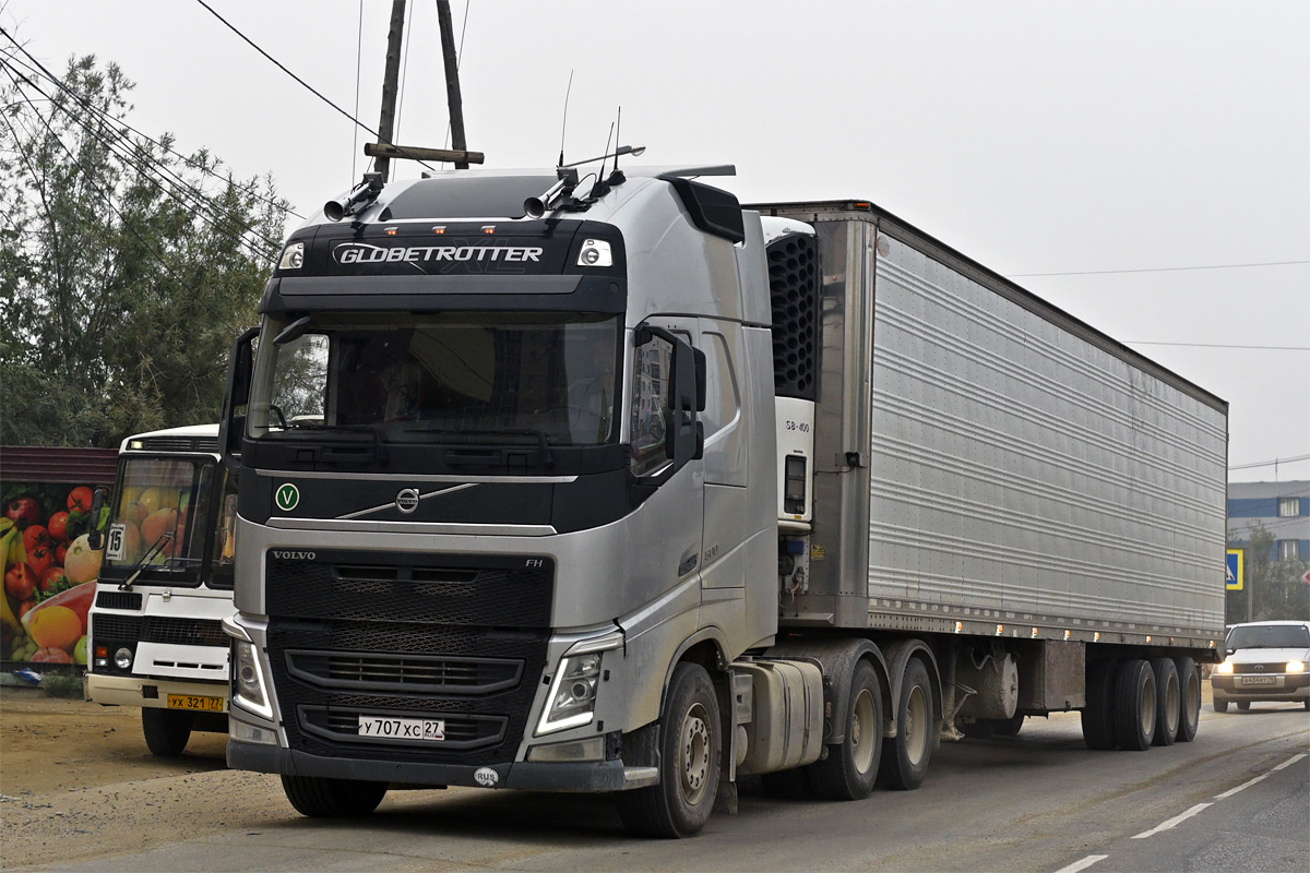 Хабаровский край, № У 707 ХС 27 — Volvo ('2012) FH.500