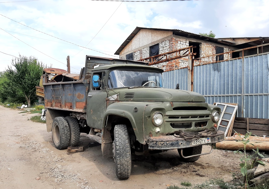 Луганская область, № А 892 ТХ — ЗИЛ-130Д1