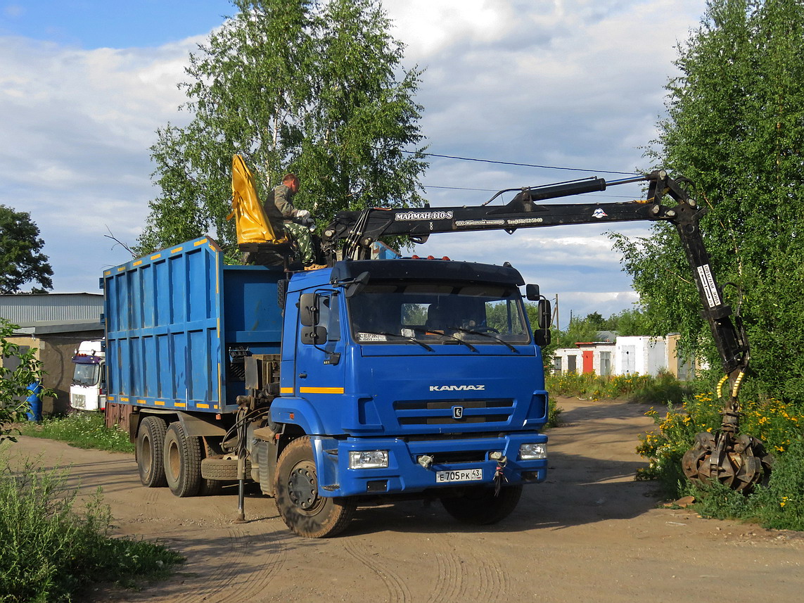 Кировская область, № Е 705 РК 43 — КамАЗ-65116-A5