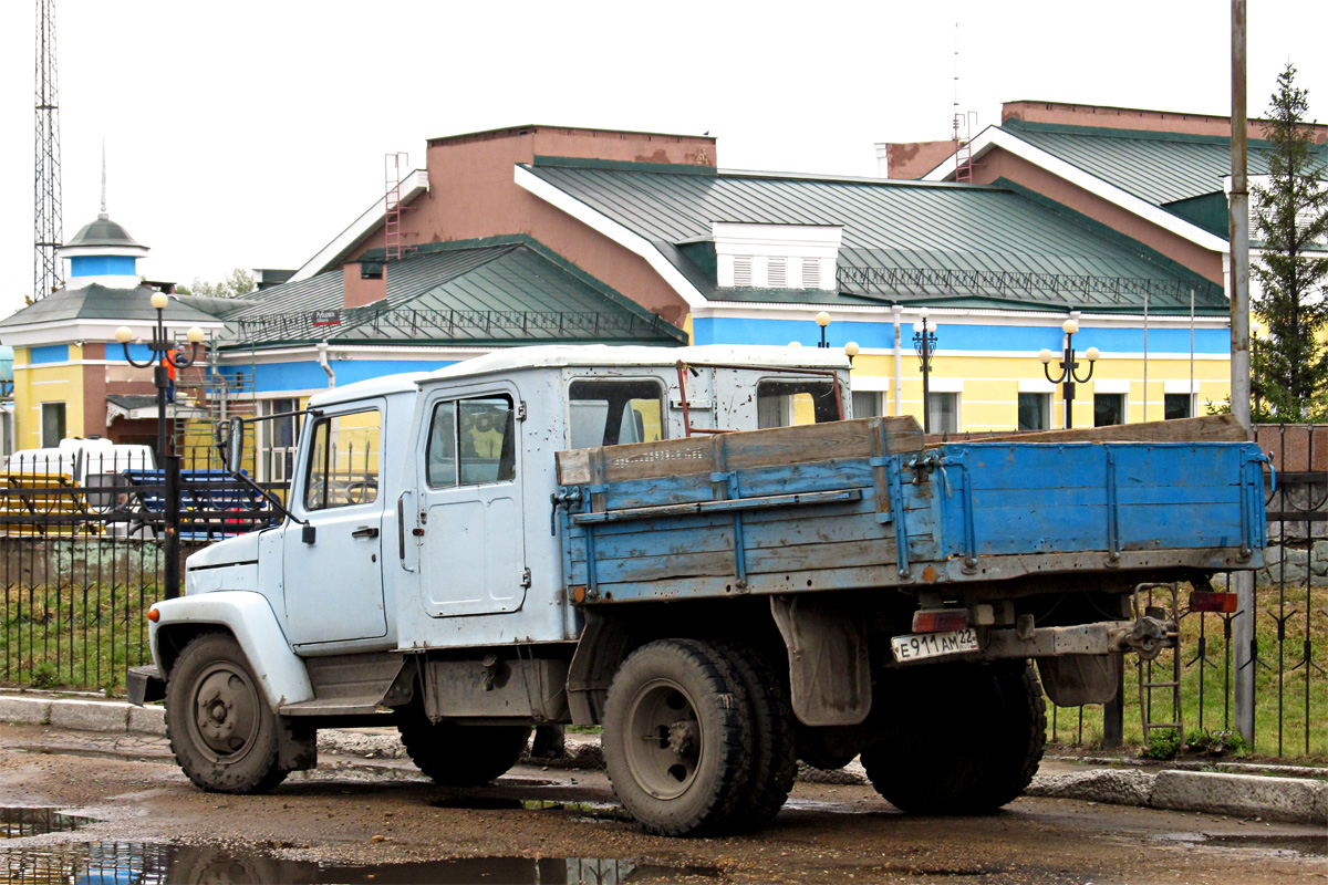 Алтайский край, № Е 911 АМ 22 — ГАЗ-3306